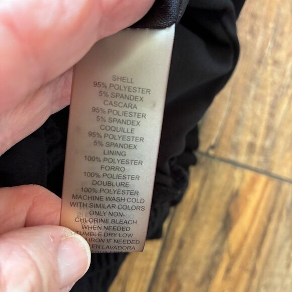 Vince Camuto Off-Shoulder Wide-Leg Jumpsuit Black Sz S Travel, Resort, Vacation - Picture 10 of 10